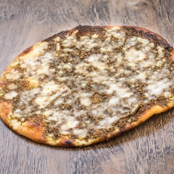 جبنه بيضاء مع زعتر