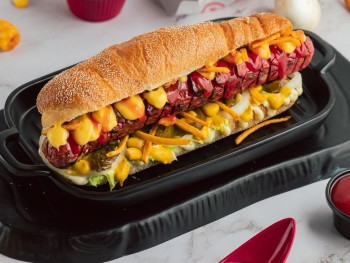 هوت دوغ ديناميت